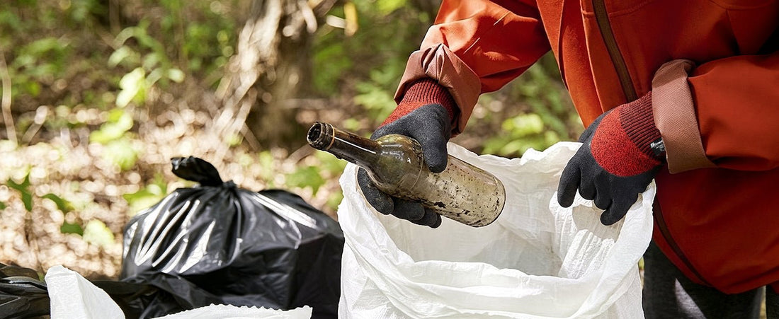 Best Gloves for Recycling and Waste Sorting: Choose by Hazard