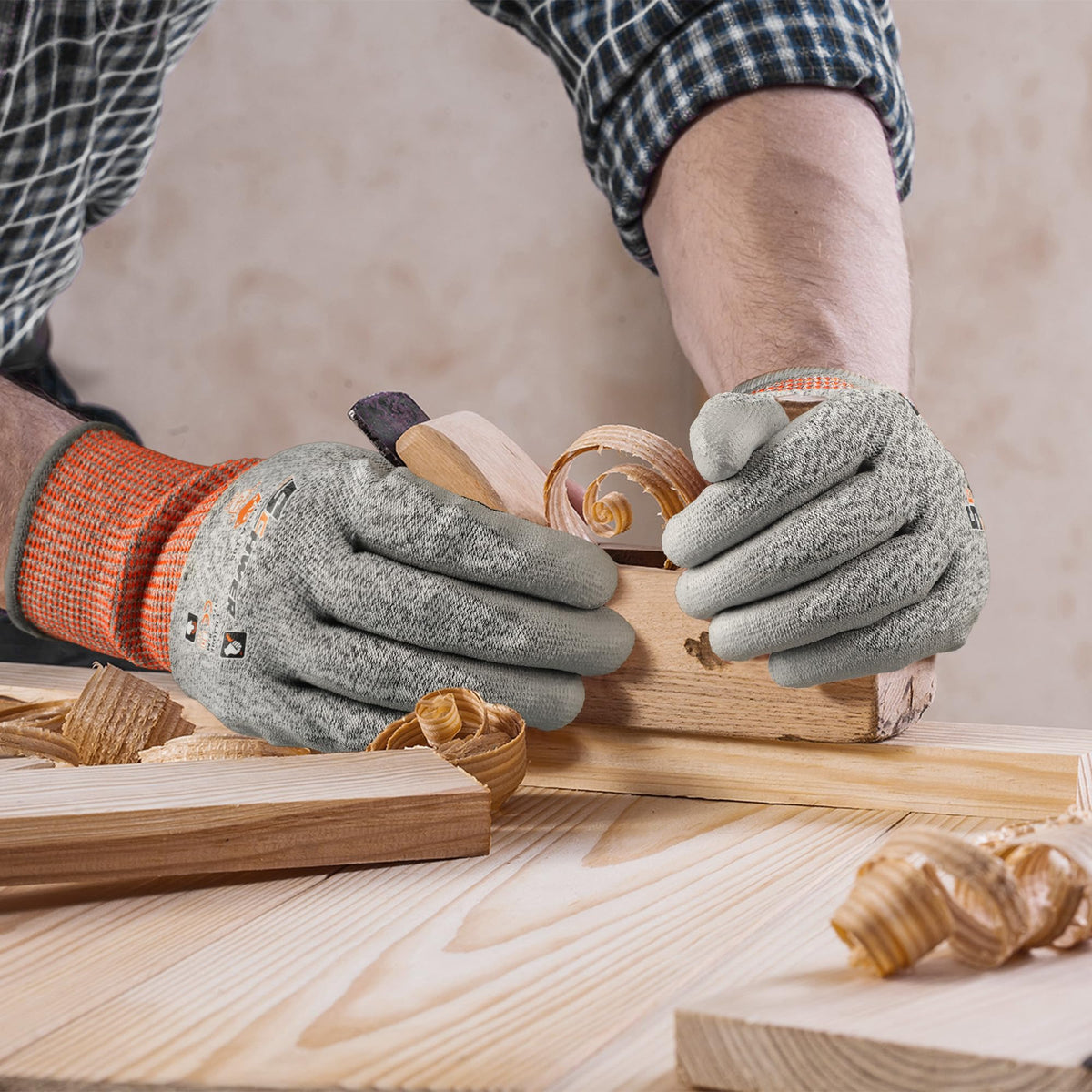 ANSI A5 Cut Resistant Gloves 13G PU Rough Coated CR3088